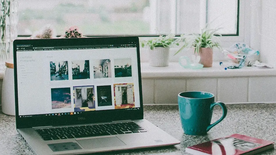 Cuisine d’un Airbnb éco-friendly avec tri des déchets et équipements durables